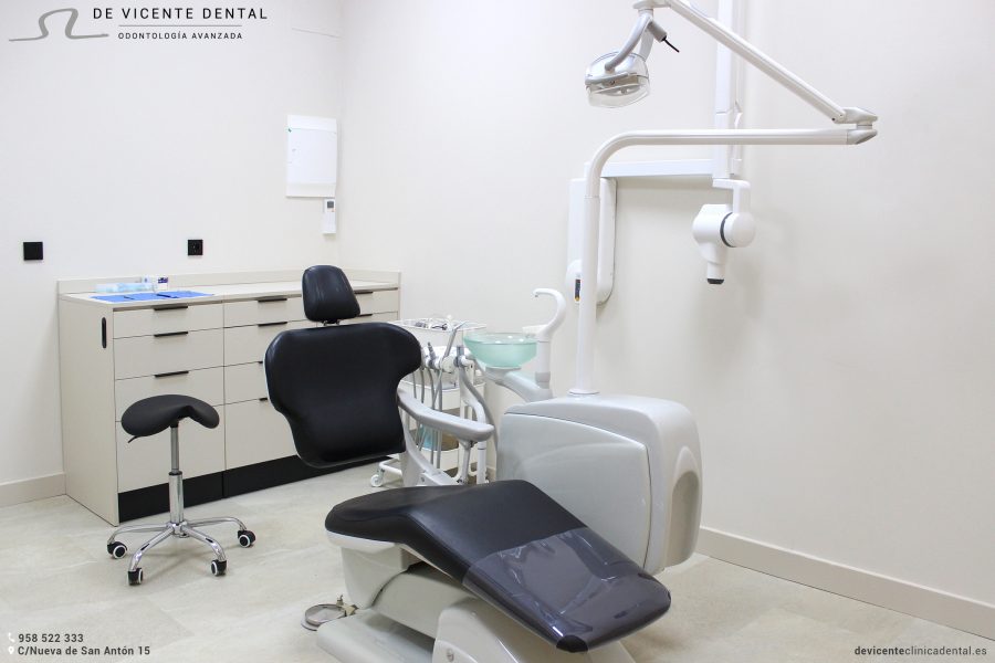 Implantes cortos en Granada una solución mínimamente invasiva en casos de atrofia ósea severa 05